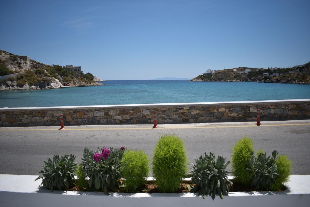 Vari Beach Hotel Exteriör bild