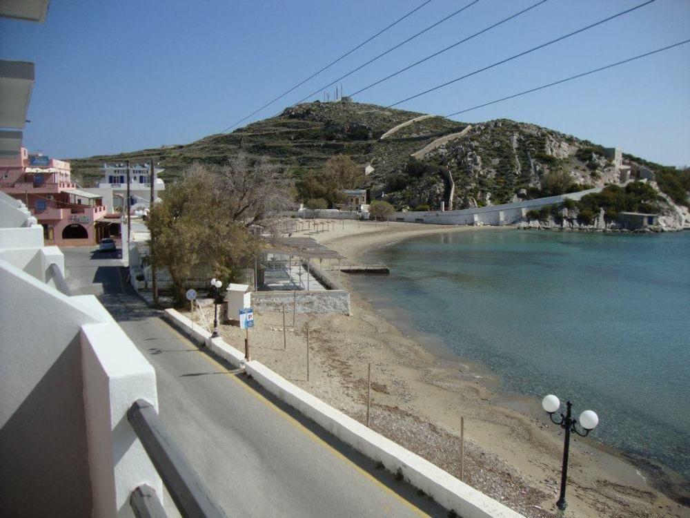 Vari Beach Hotel Exteriör bild
